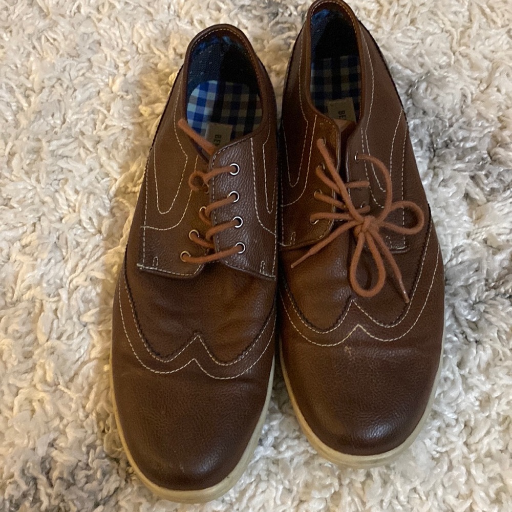 Men’s Ben Sherman shoes, brown, size US 12